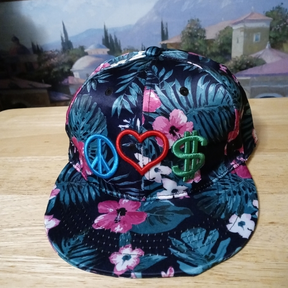 🧢⛵PEACE.LOVE.$$$ CAP⚾⚽🏈🏀🎮 - Picture 5 of 16